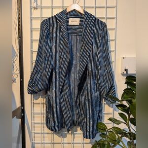 Babaton Aritzia Abstract Blue Striped Open Front Blazer - Size Medium